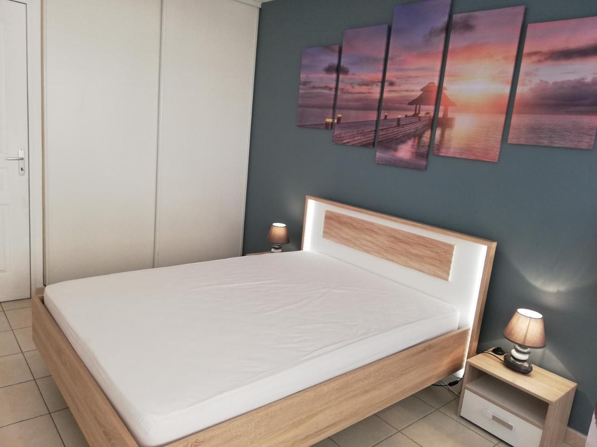 Appartement 2P et parking privé à 50m des plages. Villeneuve-Loubet Esterno foto
